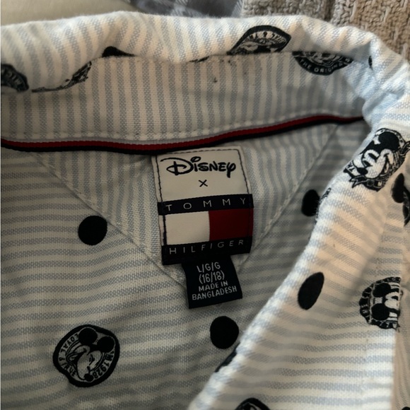 Mickey button down - Picture 3 of 6